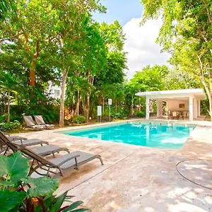 la-casa-del-arbol-puerto-morelos.allrivieramayahotels.com/